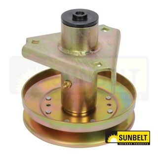 B1JD43 - JOHN DEERE SPINDLE ASSEMBLY, AM126225